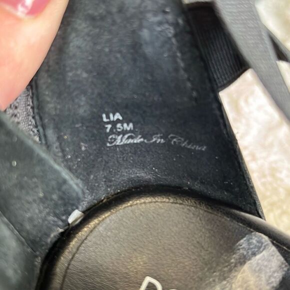 Donald Pliner Lia Wedges - Picture 9 of 10